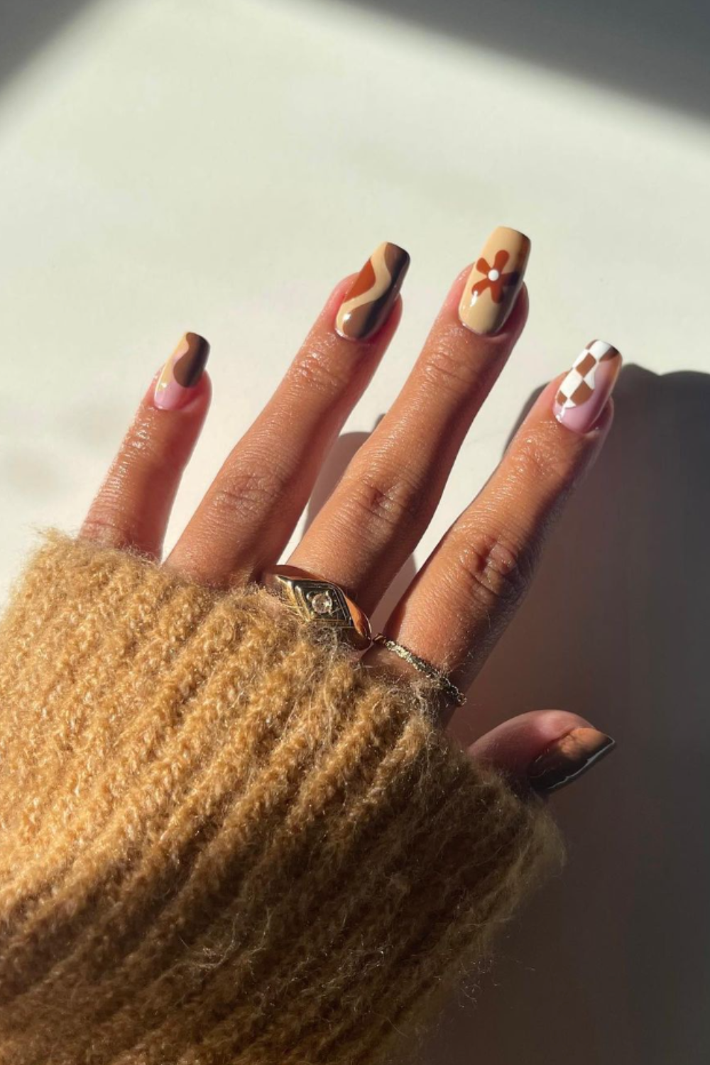 20 Aesthetic Nail Art Designs to Try This Fall